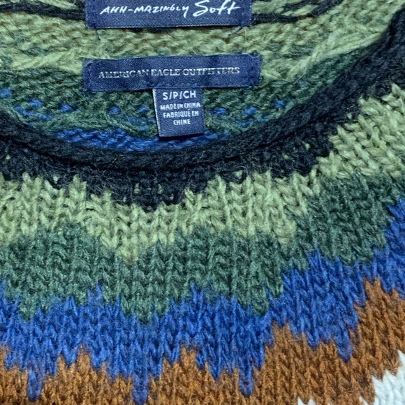 American Egale Oufitters Women’s Long Sleeve Pullover Sweater Size Small - Picture 3 of 13